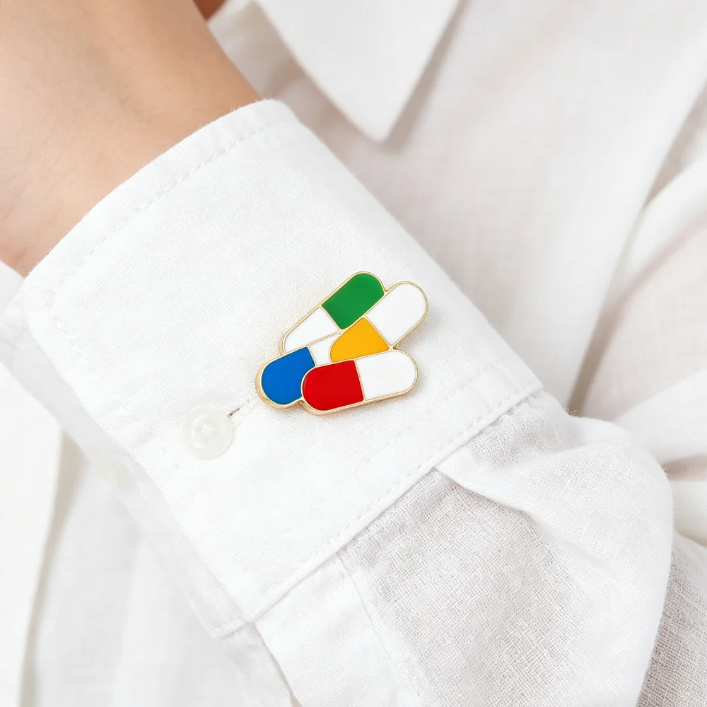 DCARZZ Colorful Enamel Pills Brooch Pin Medical Pharmacy Jewelry for Doctor Nurse Pharmacist Lapel Badge Accessories Gift view 5