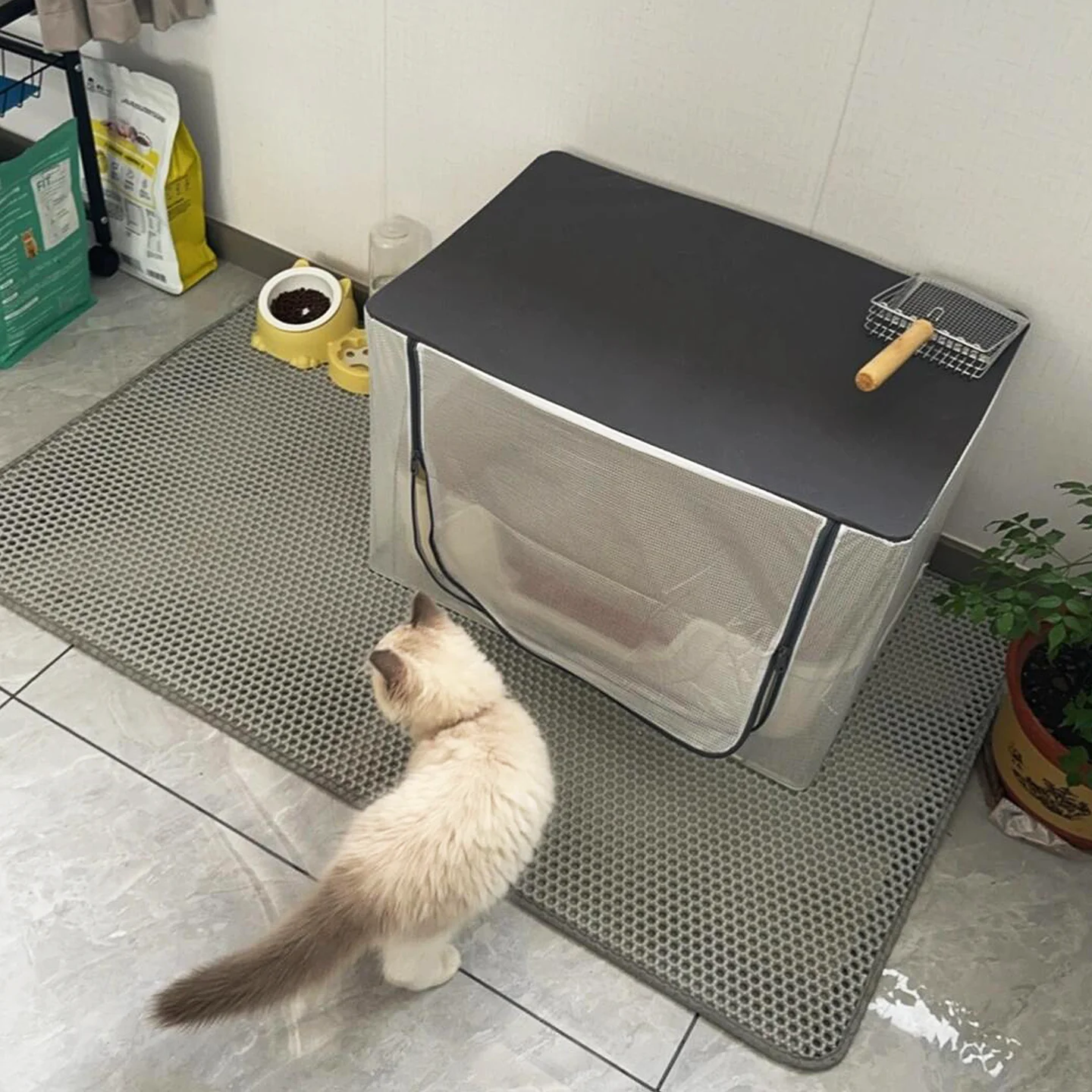 

Extra Large Size Litter Box Sand Traps Suction Cup Half-Closed Design Pet Supplies Prevents Sand Leakage And Splashing