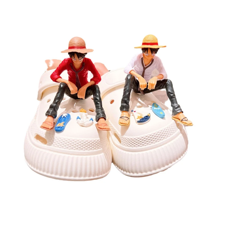 MINISO Cartoon Anime 3D accessori per la decorazione di scarpe rimovibili adatti per sandali da spiaggia divertenti scarpe fresche charms regali per feste