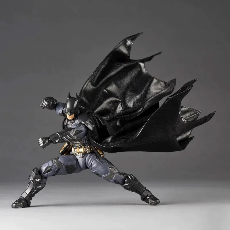 Nouvelle Revoltech chaude Batman Arkham Knight Ver. Figurine Gk incroyable Yamaguchi, jouet, modèle de collection, cadeau