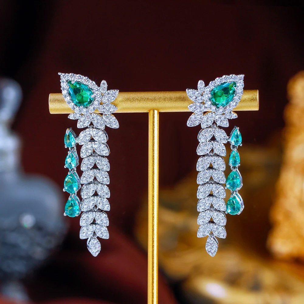 CWWZircons Elegante grüne CZ-Blumen-Wassertropfen-Ohrringe, lange Hängeohrringe für Damen, schöner Schmuck für Hochzeiten und Partys, Geschenk, Großhandel E1159 – Detail 5