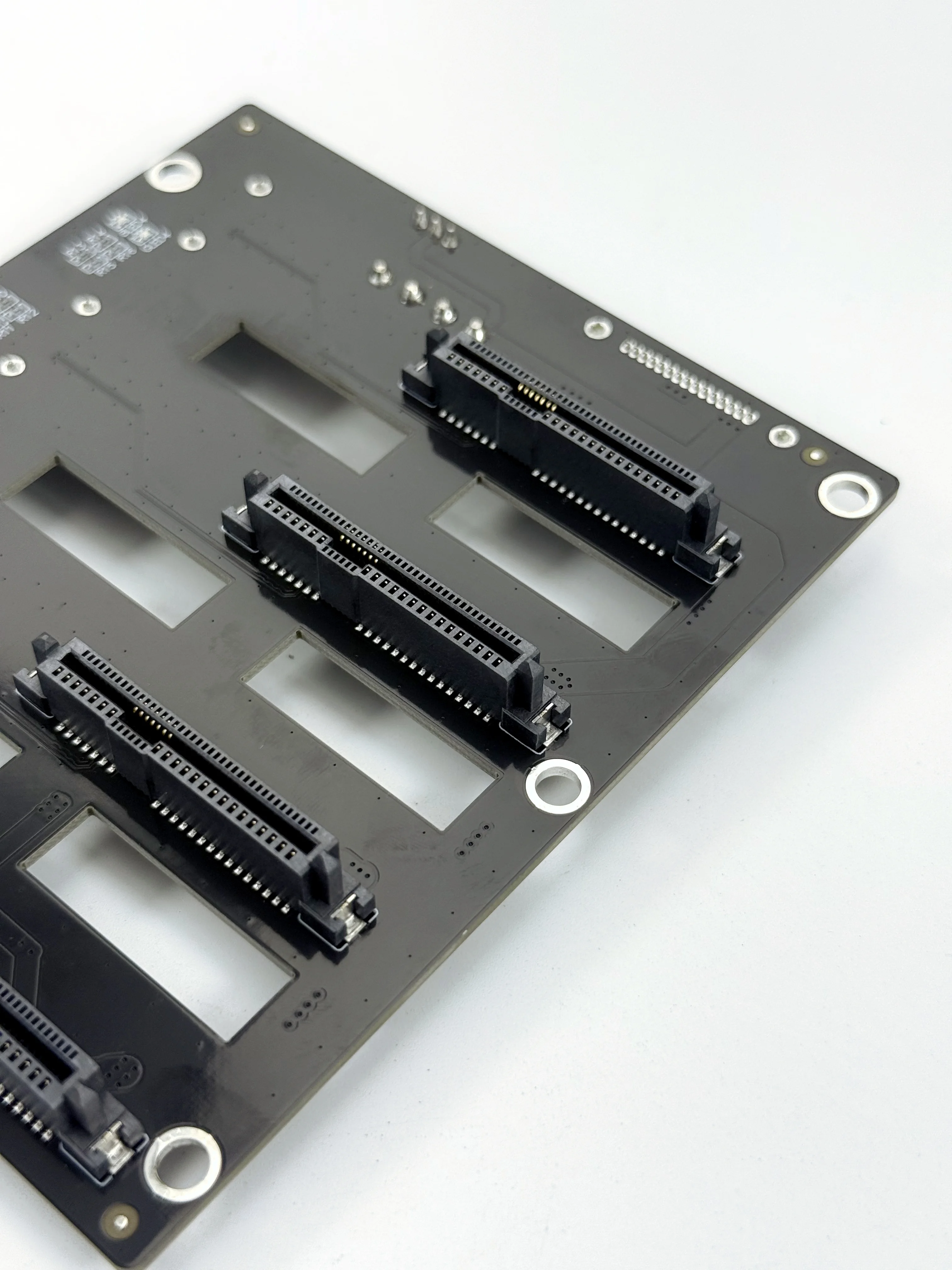 Scheda di espansione SATA ad alta velocità Backplane N4 NAS Accessori per telaio Connettori SATA 4 Schede di interfaccia per disco rigido Circuito