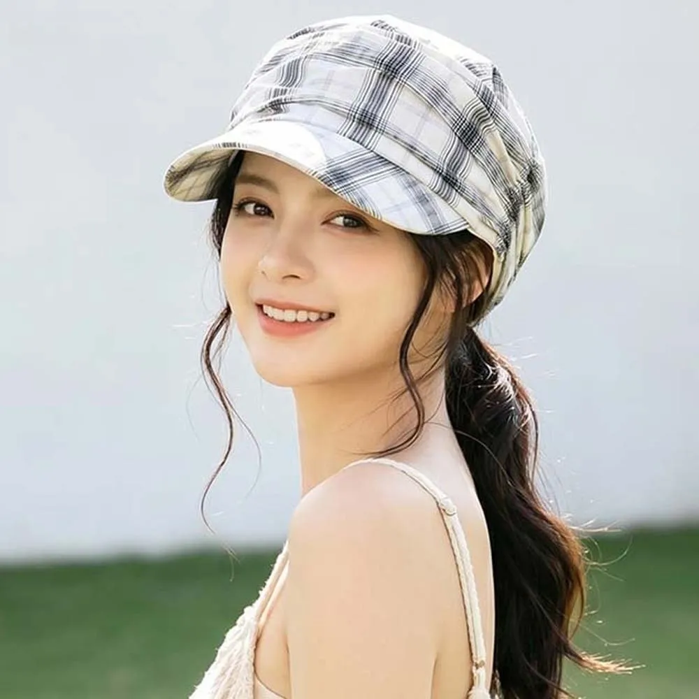 Vintage Looking Plaid Pleated Equestrian Hat British Style Japanese Style Peaked Flat Cap Solid Color Versatile