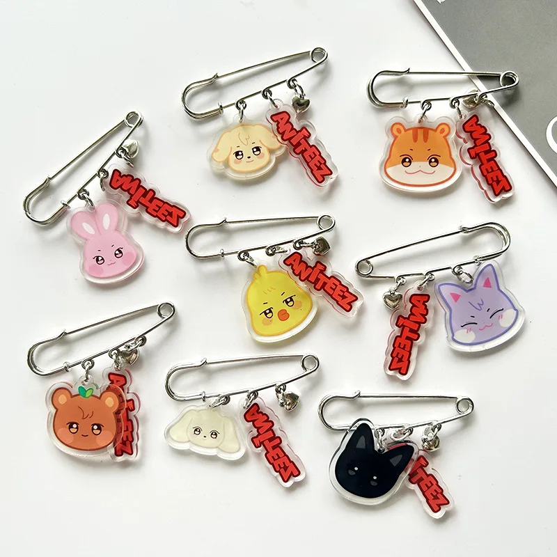 8pcs/Set Kpop ATEEZ Keychain Earring Brooch Phone Stand Cartoon Cute Acrylic Printing Pendant Yunho Yeosang Mingi Fans Gift - Detail 1