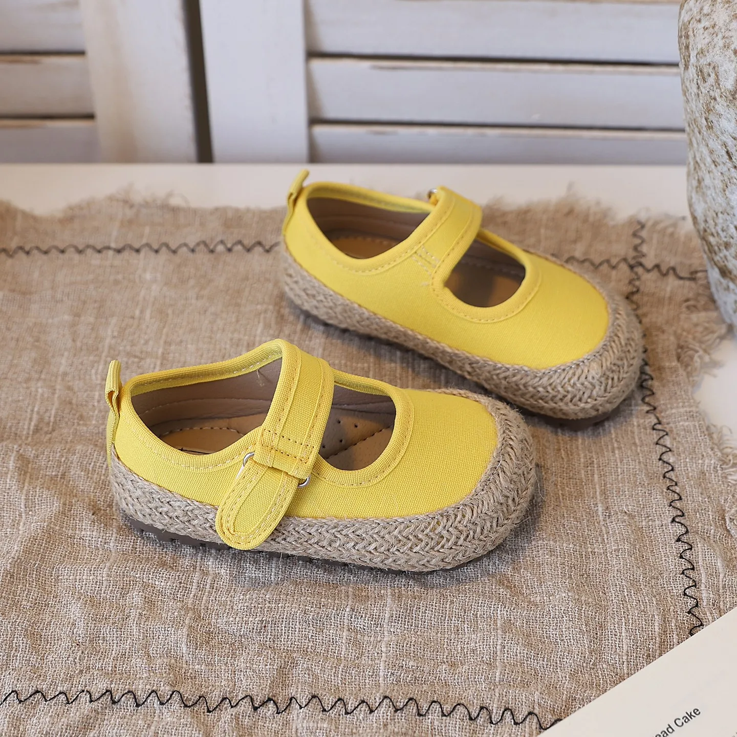 Kids Canvas Mary Jane Shoes Single Strap Hook Loop Closure Woven Hemp Sole Soft Flat Casual Walking Daily Princess Shoes