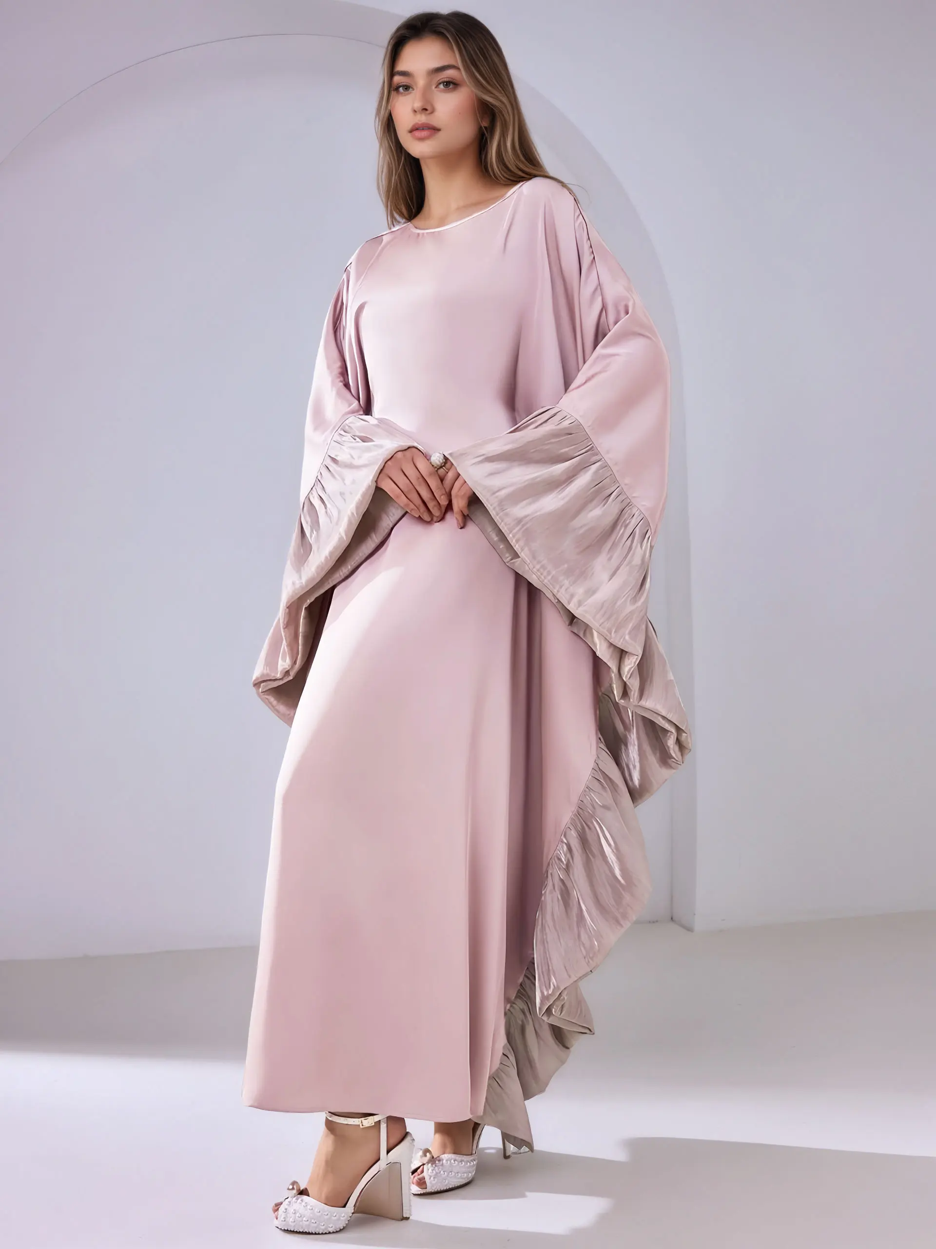 Dubai Muslim Womens Light Pink Abaya with Ruffled Sleeve Robe Ideal for Islamic Modest Fashion Prayers Weddings Religious Events
