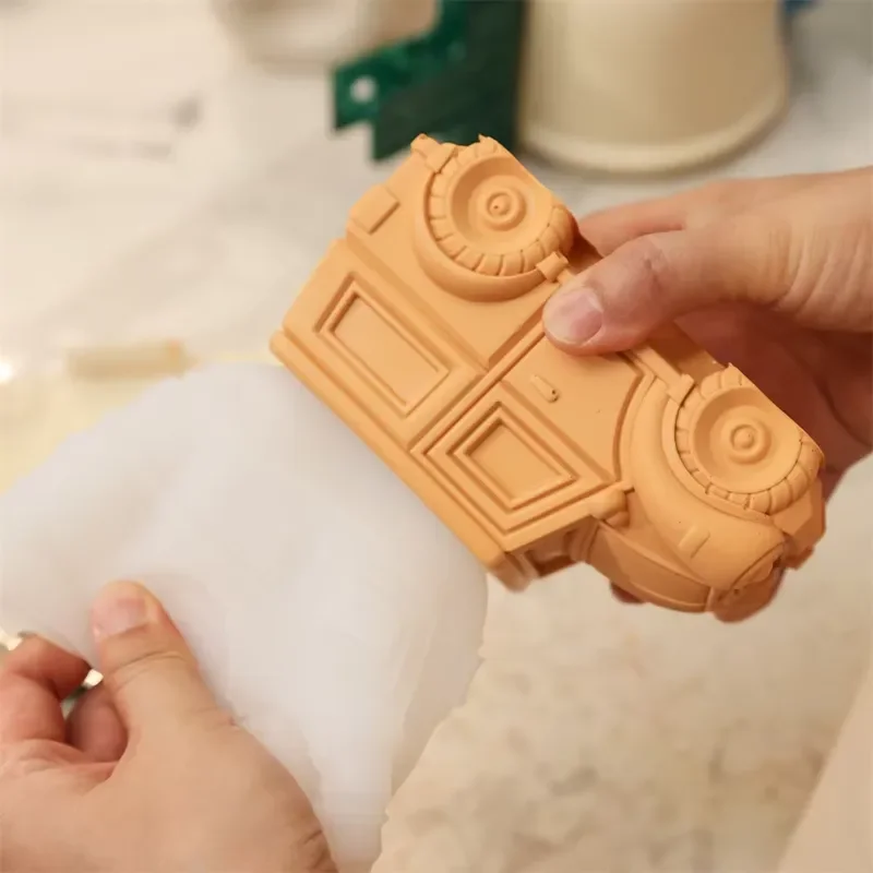 Boowan Nicole Vintage Car Concrete Silicone Molds for Plant Pots DIY Pen Holder Cement Jesmonite Mould for DIY Handcraft view 4
