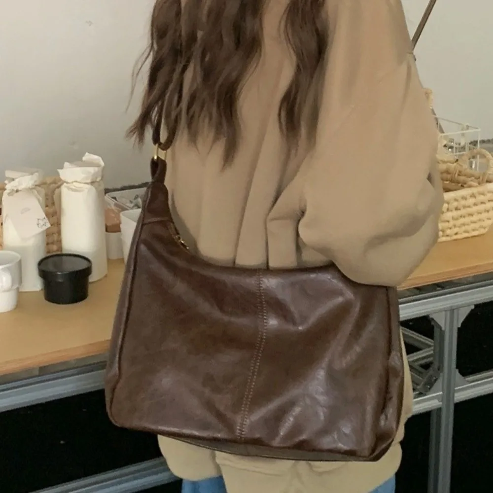 

Simple Square Boston Crossbody Bag Hobo Y2k Leather Shoulder Bag Large Capacity Zipper Women Handbag Girls