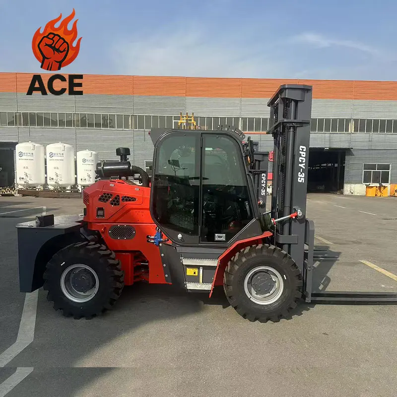 Nuovo carrello elevatore per tutti i terreni da 3 tonnellate 3,5 tonnellate 4 tonnellate 5 tonnellate personalizzato 4WD 4x4 Carrello elevatore per terreni ruvidi Prezzo carrello elevatore con ruota diesel