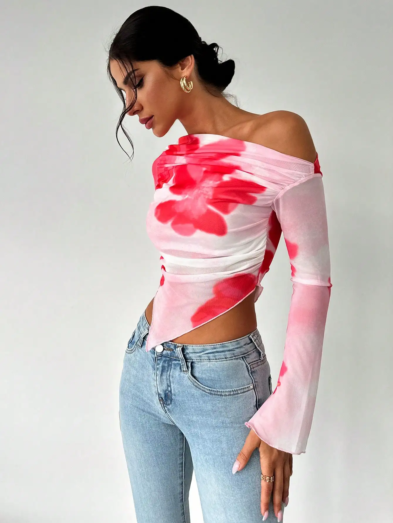 Sweet Spice Personality Style Mesh Print Diagonal Shoulder Long Sleeve Top Irregular Off-the-shoulder Short Top for Women image 5