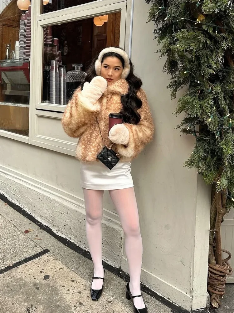 Women Deer Spotted Faux Fur Cropped Jacket Lapel Collar Long Sleeve Loose Fuzzy Short Coat Y2k Vintage Winter Warm Outerwear