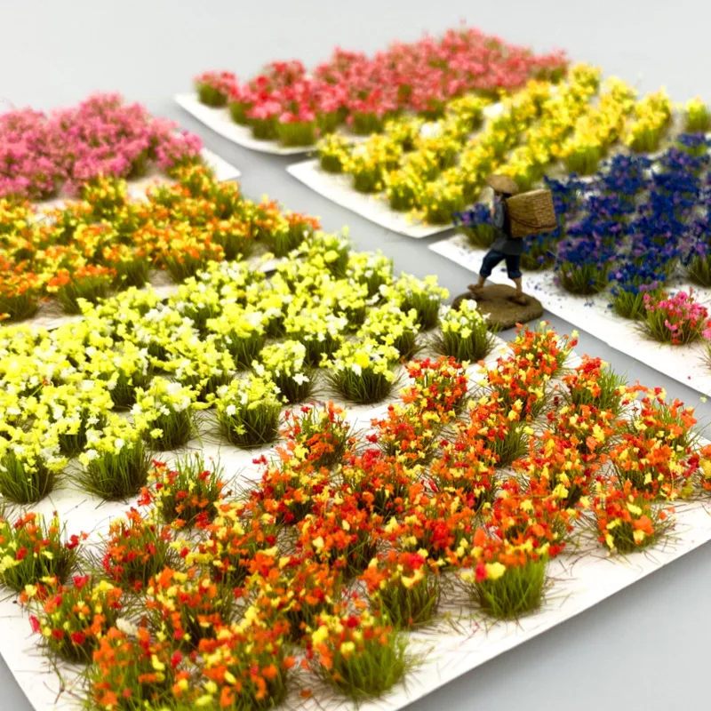 32Pcs/Box Flowers Grass Clusters Miniature Model Materials Diy Building Sand Table Garden Scene Layout Materials Diorama Kits