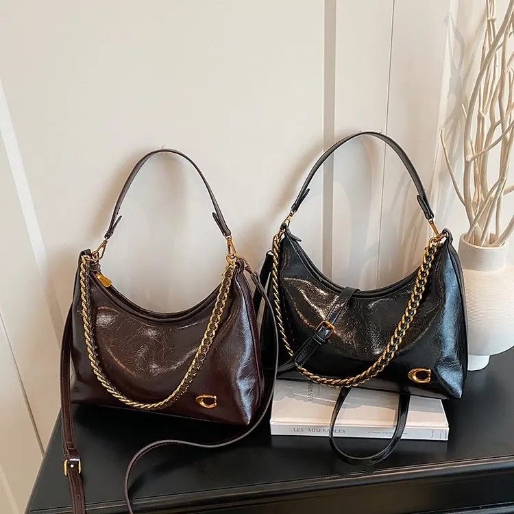 

Designer Vintage Diaper Bag Women's Elegant Crossbody Handbag Luxury Minimalist Tote Leather Practical And Chic Carryall