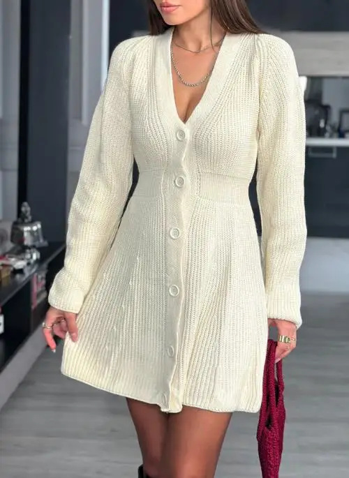 

Fashionable and Casual Long Sleeved Sweater Dress, Autumn and Winter V-Neck Cinched Waist Button A-Line Knitted Dress