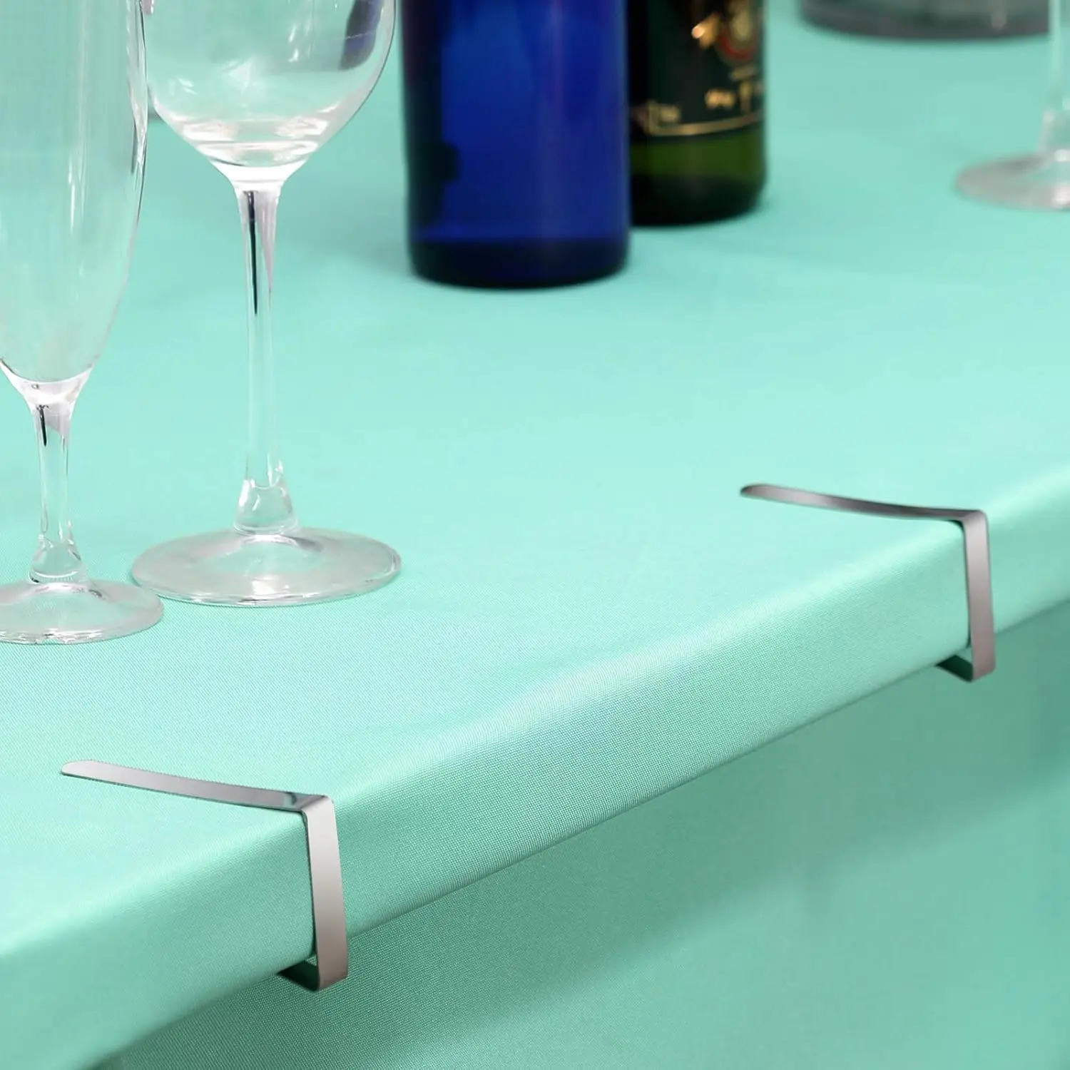 Stainless Steel Tablecloth Clip and Dining Table Clip, Perfect for Restaurant Picnics, Tents, Weddings, and Graduation Parties view 5