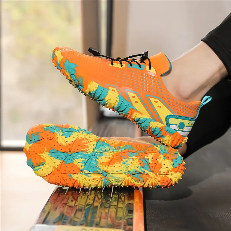 New Fashion White Swimming Shoes Man Non-slip Quick-drying Barefoot Sneakers Unisex Beach Water Shoes Big Size 46 Sneakers Men