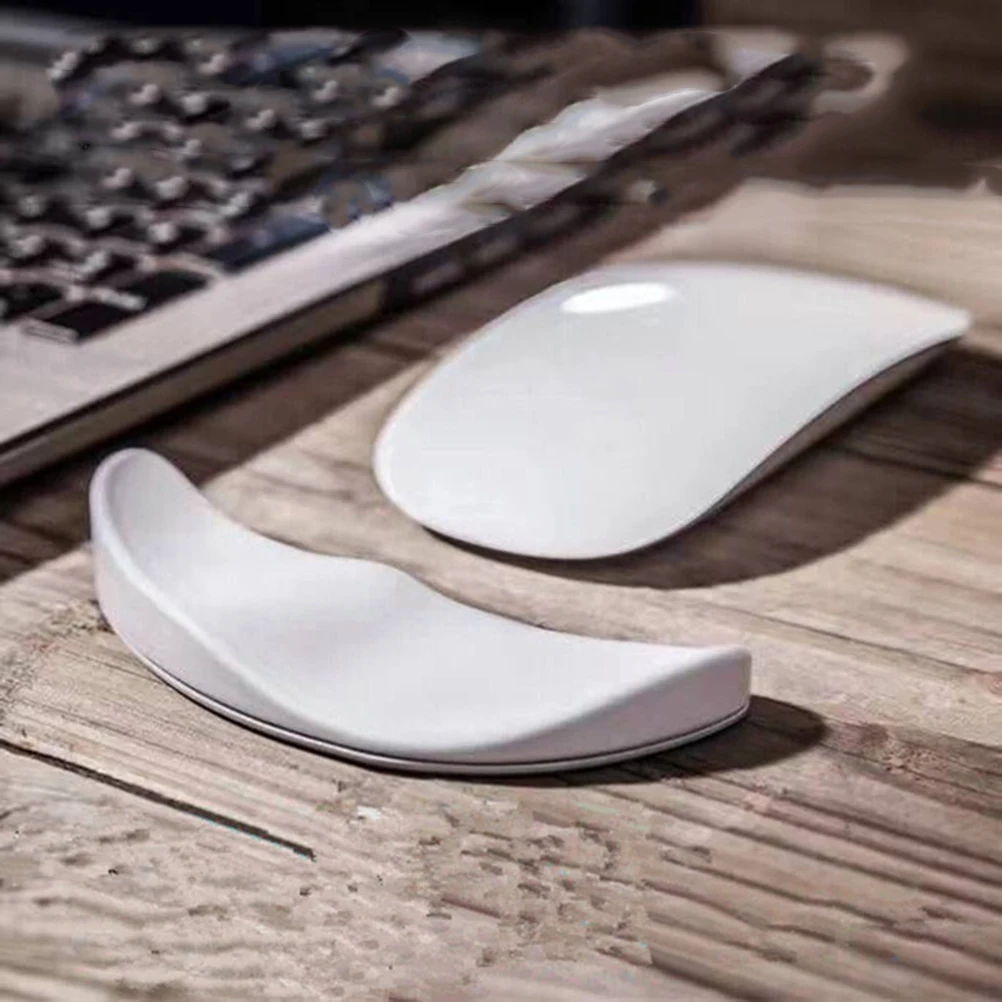 

Silicone Mouse Mat Light Grey Wrist Rest Mouse Pad Anti Slip Non Slip Surface Comfortable Wrist Cushion