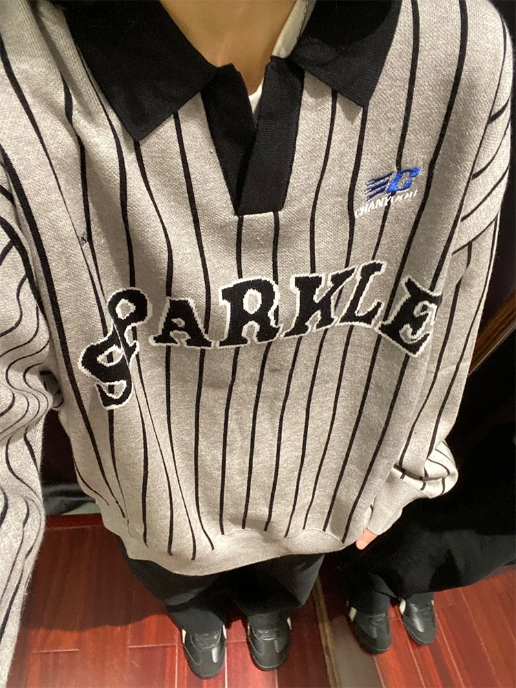 

Ретро-американская полосатая трикотажная куртка для мужчин, осенне-зимняя, в спортивном стиле, с вышивкой, для пар, повседневная, свободного кроя