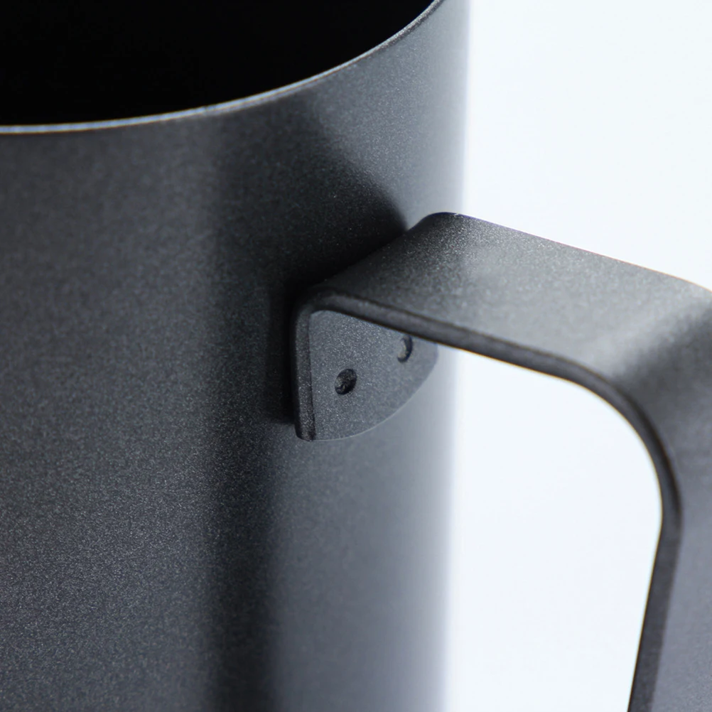 

600Ml Stainless Steel Milk Frothing Pitcher Coffee Art Pitcher For Latte Cappuccino Macchiato Eagle Mouth Design Smooth