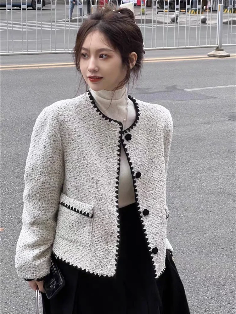 

Retro Short Jacket for Women2025 Spring and Autumn New Socialite Temperament Tweed Jackets Fashion Ladies Round Collar Coat