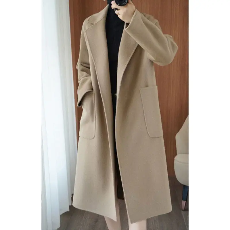 2024 New Premium Hepburn Style Overcoat Female Outerwear Elegant Woolen Solid Color Long Sleeve Trench Coat Warm Coats V12