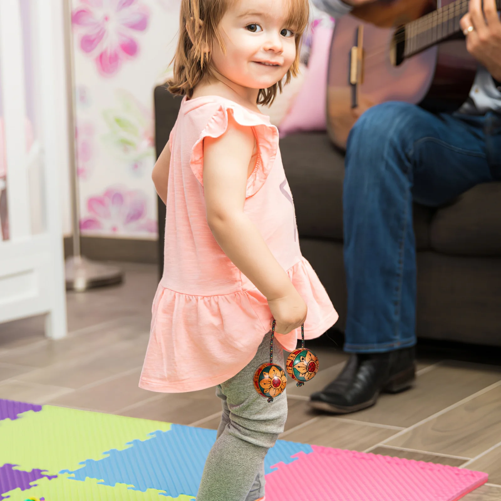 

Rhythm Double Balls Shaker Wooden Aslatua Shaker Hand-Painted Rhythmic Ball for Party Entertainment Home Decor Music Lovers