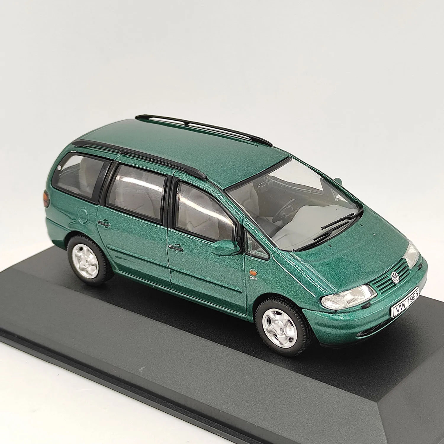 دييكاست IXO 1:43 مقياس VW شاران 2002 MPV فان سبيكة سيارة نموذج تحصيل لعبة هدية تذكارية عرض حلية #5