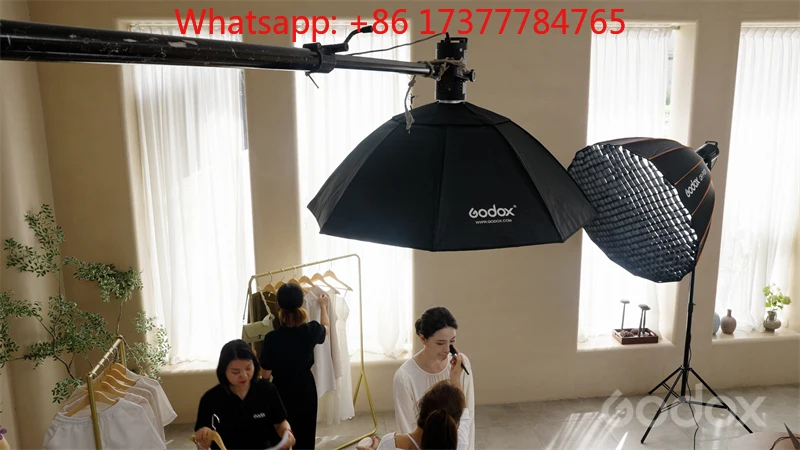 

LED Live Stream Lighting Set 300W LED Video Light with Softbox and Tripod Stand