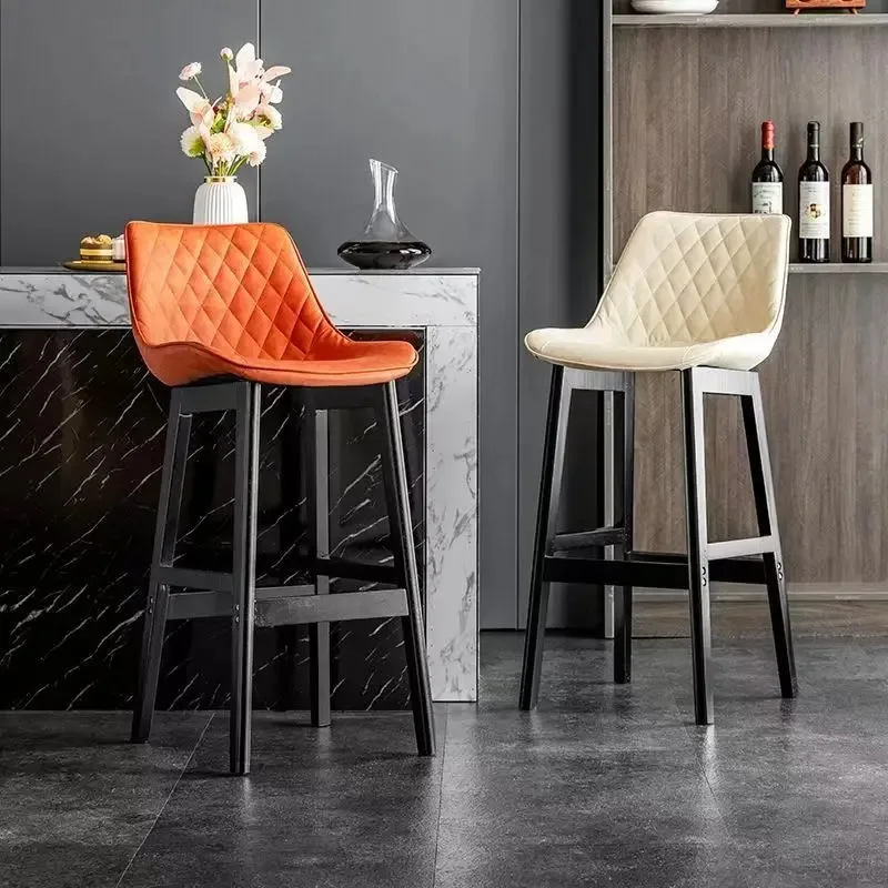 Barmeubilair Massief houten frame Hoge barkruk Stoel met rugleuning Barstoel Scandinavische luxe rugleuning Massief houten barstoel Tawoji Sillas