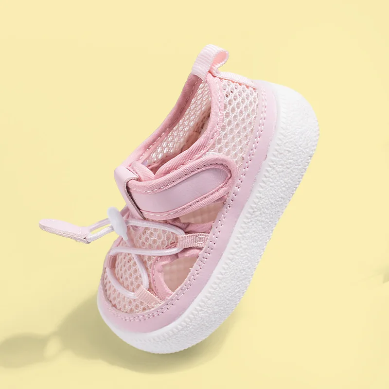 Summer New Hollow Breathable Sneakers Cold Sticky Children's Net Shoes Casual Soft-soled Sneakers for Boys and Girls.