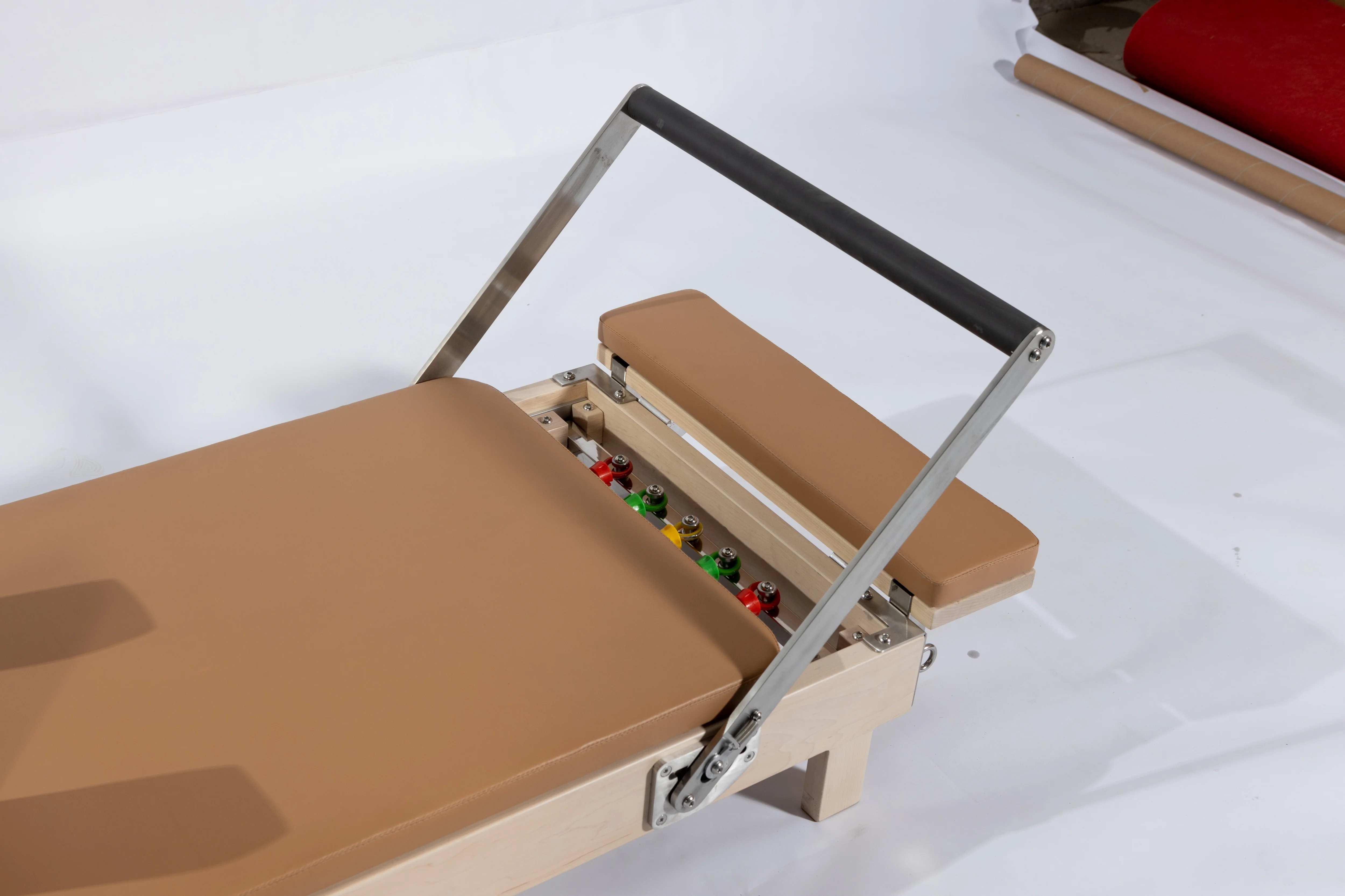 خشب القيقب اليوغا التدريب المنزل خشبية سرير قابل للطي بيلاتيس المصلح للبيع اللياقة البدنية المنزلية مصلح خشبي بيلاتيس