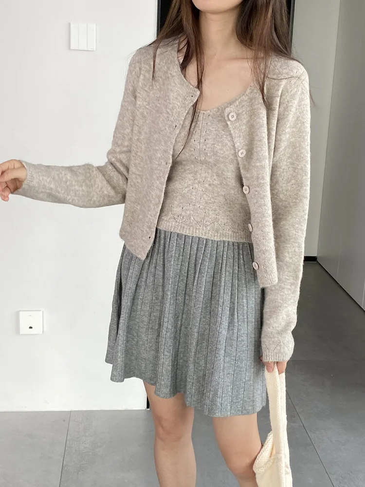 2024 Autumn Women Vintage Knitted Tank Top and Cardigans Ladies Two Pieces Sets Korean Fashion Long Sleeve Cropped Tops