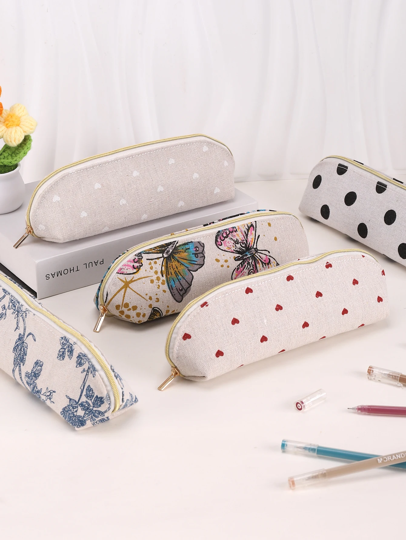 Mini Triangle Pencil Case Canvas Zipper Pouch Cute Printed Pen Holder Portable Stationery Organizer Back to School Supplies