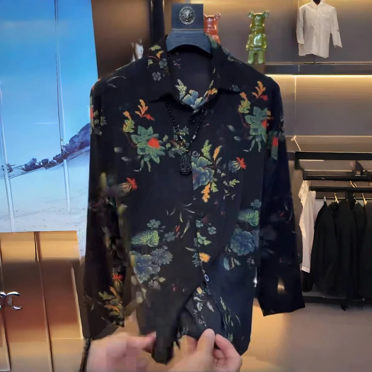 

Модная повседневная приталенная рубашка с длинным рукавом и воротником из полиэстера для мужчин, универсальная, осенняя коллекция 2025, с трендовым принтом