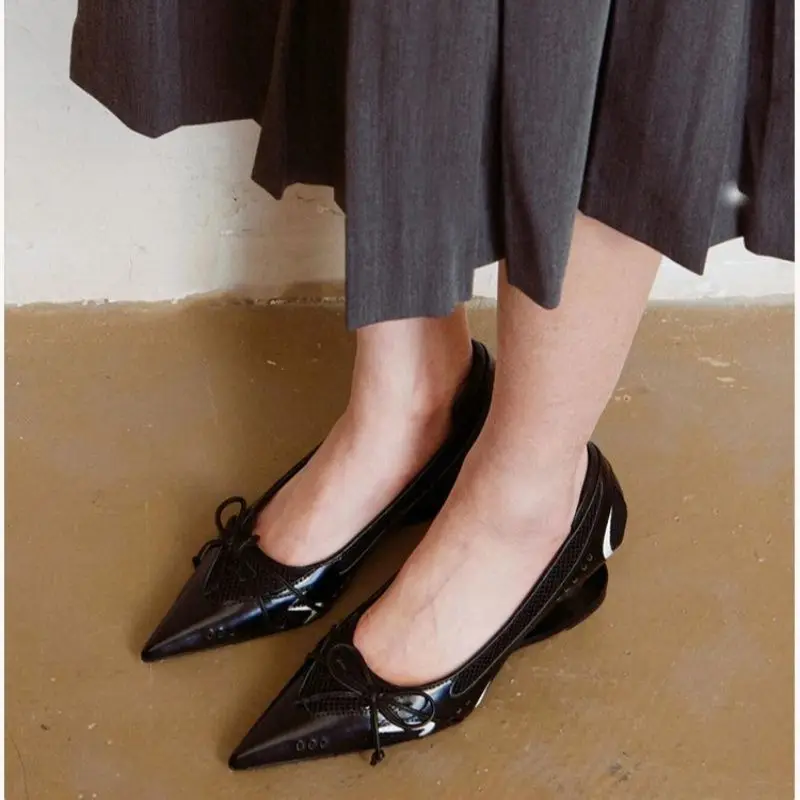 

Sharp Pointed Shaped Suspended Single Order Shoes for Women in Spring and Autumn 2026, Not Tiring Feet, High Heels
