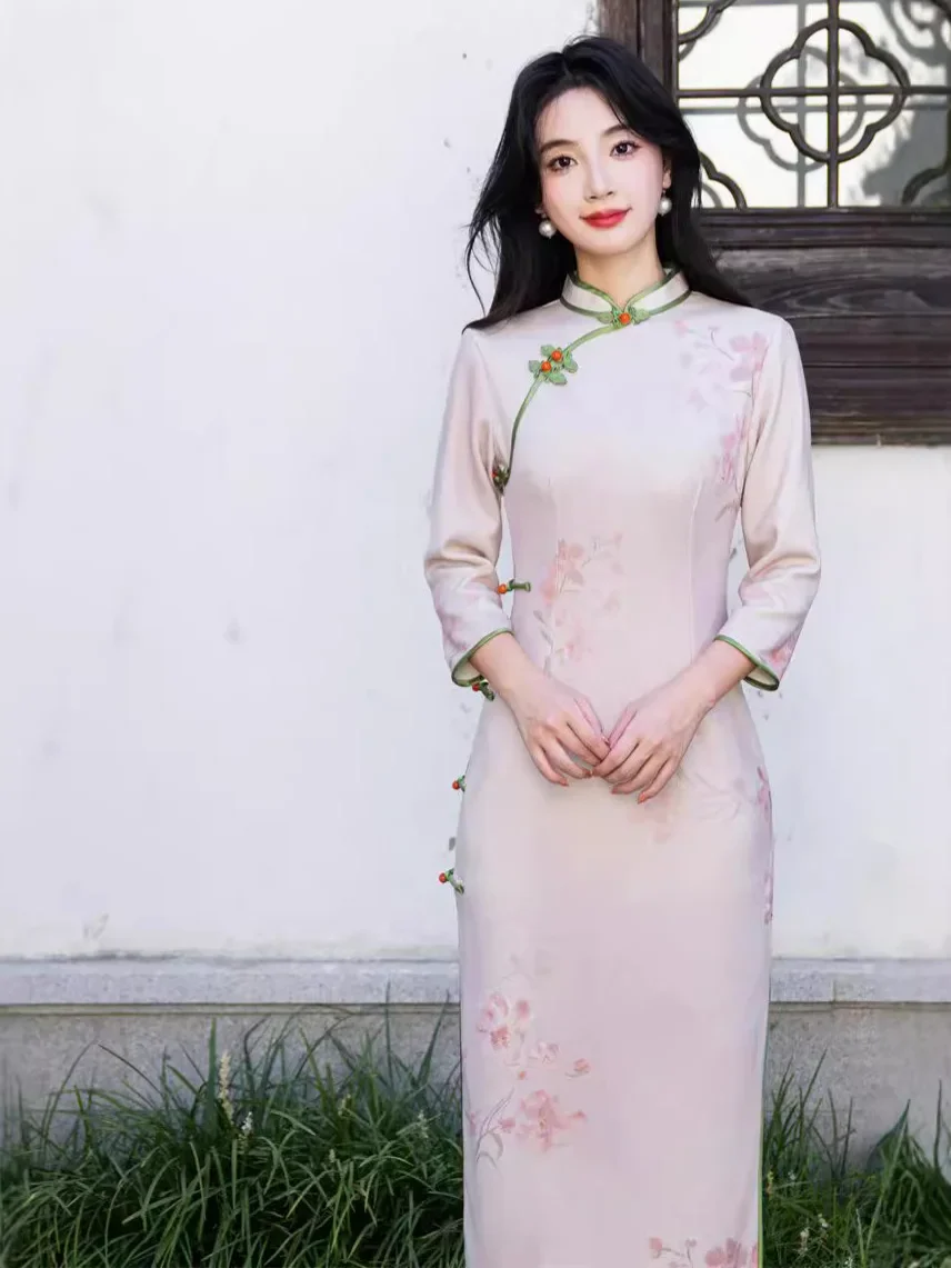 

Осень 2023, новое длинное платье Cheongsam с принтом Chenier, розовое, элегантное, улучшенное новое китайское платье Cheongsam Qipao в стиле ретро