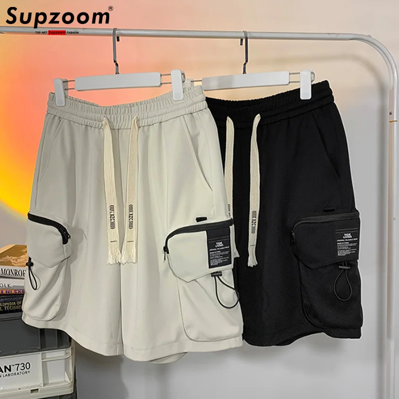 Supzoom New Arrival Top Fashion Summer Loose Casual Belt Design High Street Trendy Stitching Pocket Personalized Shorts Men