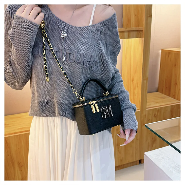 2025 Women's Box Bag, Chic Letter-Design Shoulder Bag, Versatile Top-Handle Crossbody Purse, Luxury Designer Tote