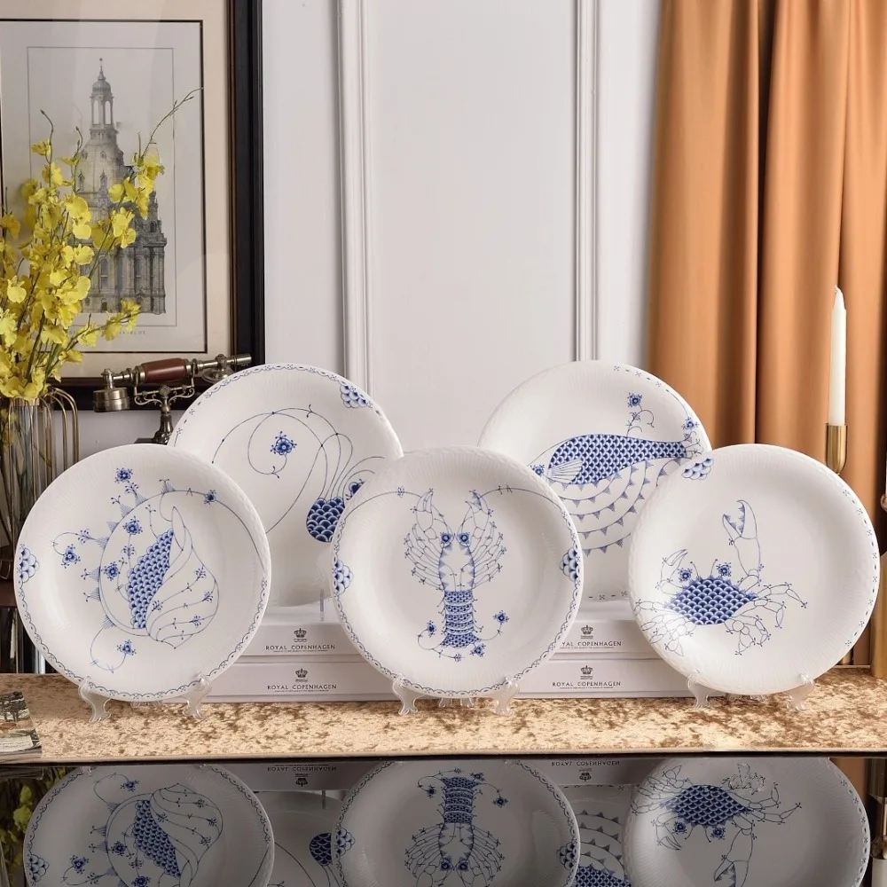 

Royal Copenhagen Floral Pattern Plate 28cm Western Dinnerware Home Decor Housewarming Gift Danish Porcelain Collection