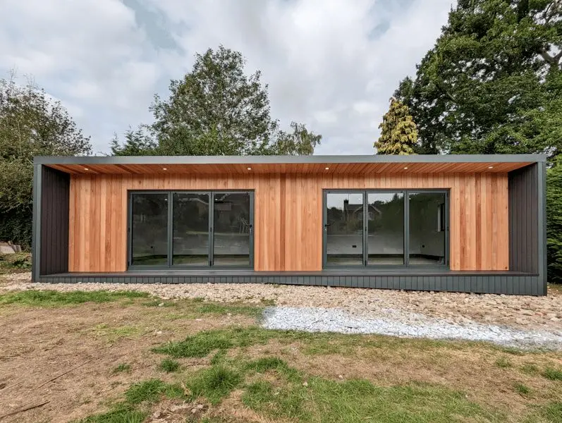 

Hurricane Proof Exterior Door Tempered Glass Folding Accordion Doors Waterproof Custom Size Insulated Aluminum Bifold Door