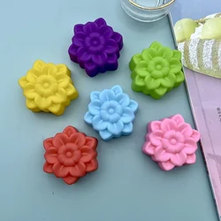 20Pcs 5cm New Snowflake Cake Mold Cupcake Cup Heat Resistant Nonstick Silicone Soap Chocolate Pudding Molds Baking Tools