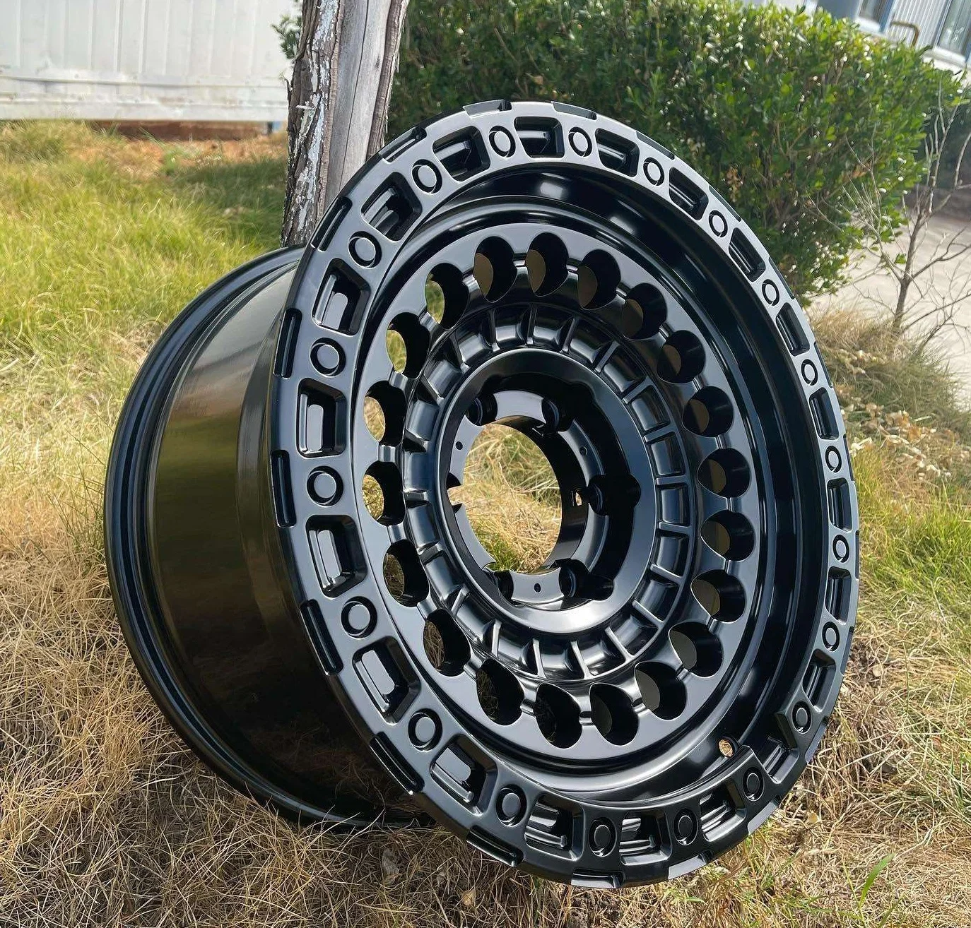 Factory Sale 17 inch Off road  Deep Dish 4x4 Alloy Wheel Rims 6X114.3 6x139.7 Pickup truck Car