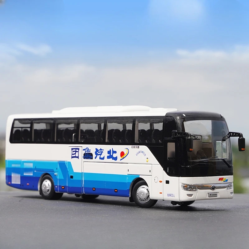 1:42 Coach ZK6122H9 Alloy Luxury Tourist Coach Bus Model Car Model Collection Toy Display