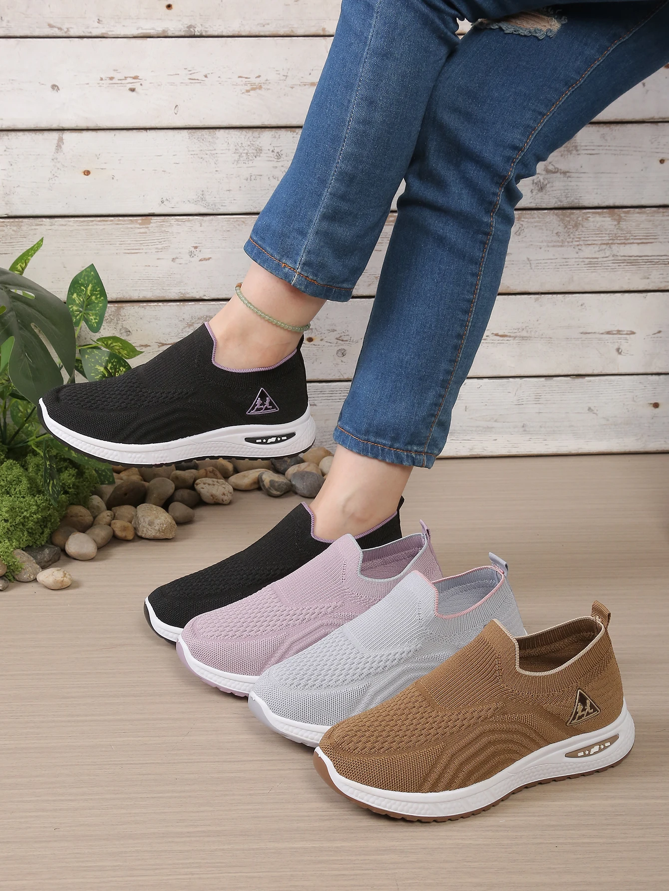 Atmungsaktive Slip-On Sneakers für Damen, Bequeme Rutschfeste Gehschuhe für Senioren, Lässige Sportschuhe – Detail 1