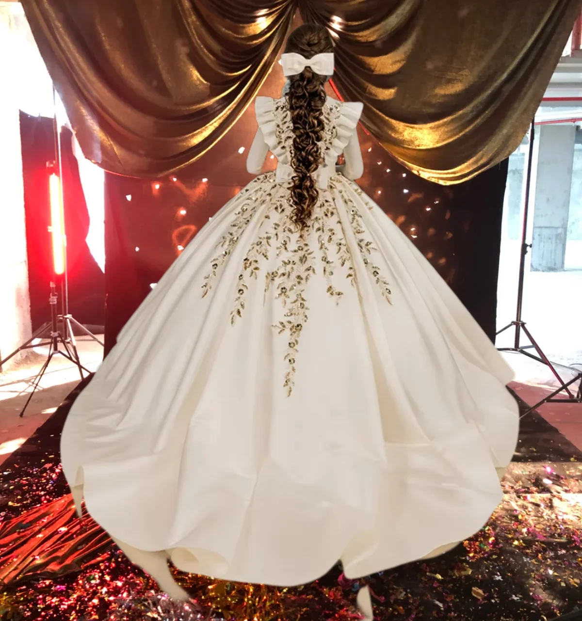 

Gorgeous White Golden Applique Flower Girl Dress For Wedding Long Sleeve Birthday Party First Communion Ball Gowns Custominzed