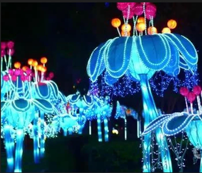 New Year Giant Customizable Christmas Tree Commercial Outdoor Large Big Outdoor Christmas LED Tree Decoration