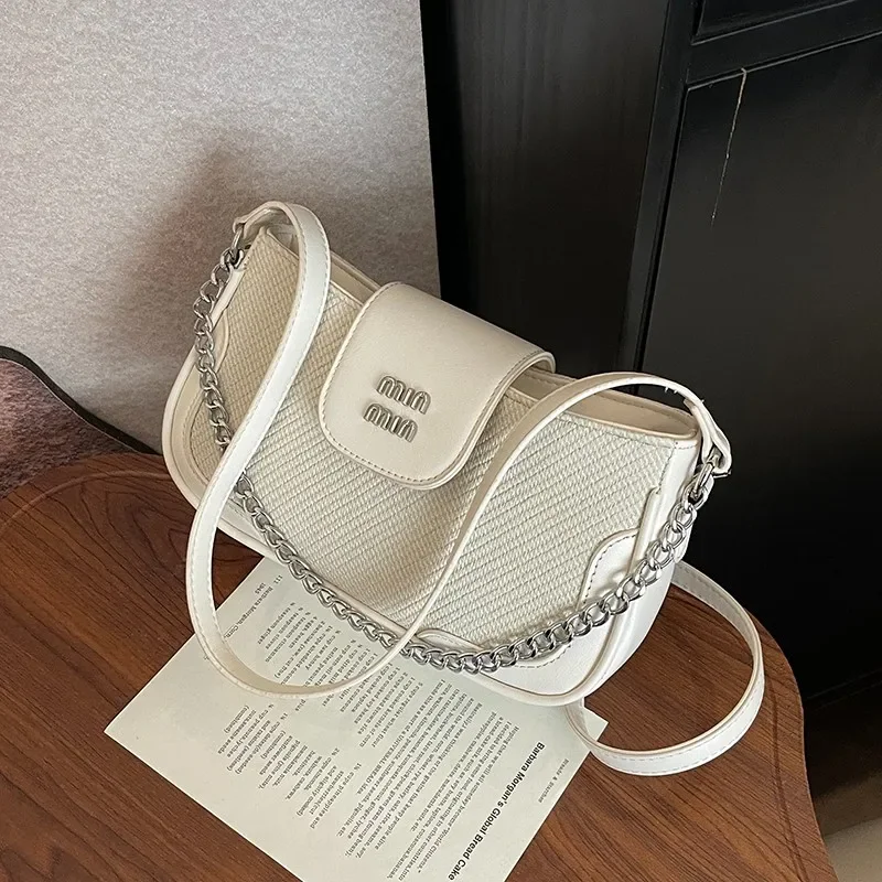 

Elegant Ladies Leather Shoulder Bag Crossbody Messenger Tote Handbag By Famous Designer Luxury Brand for Classic Style