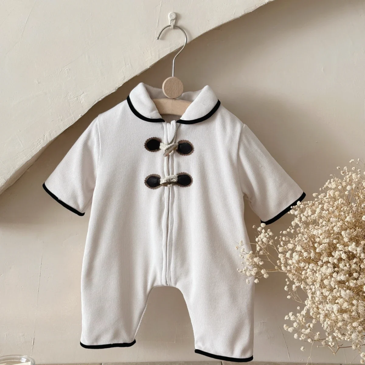 Winter Newborn Infant Baby Boys Girls Romper Corduroy Long Sleeve Zipper Horn Buckle Front Rompers Kids Onepiece Baby Clothing