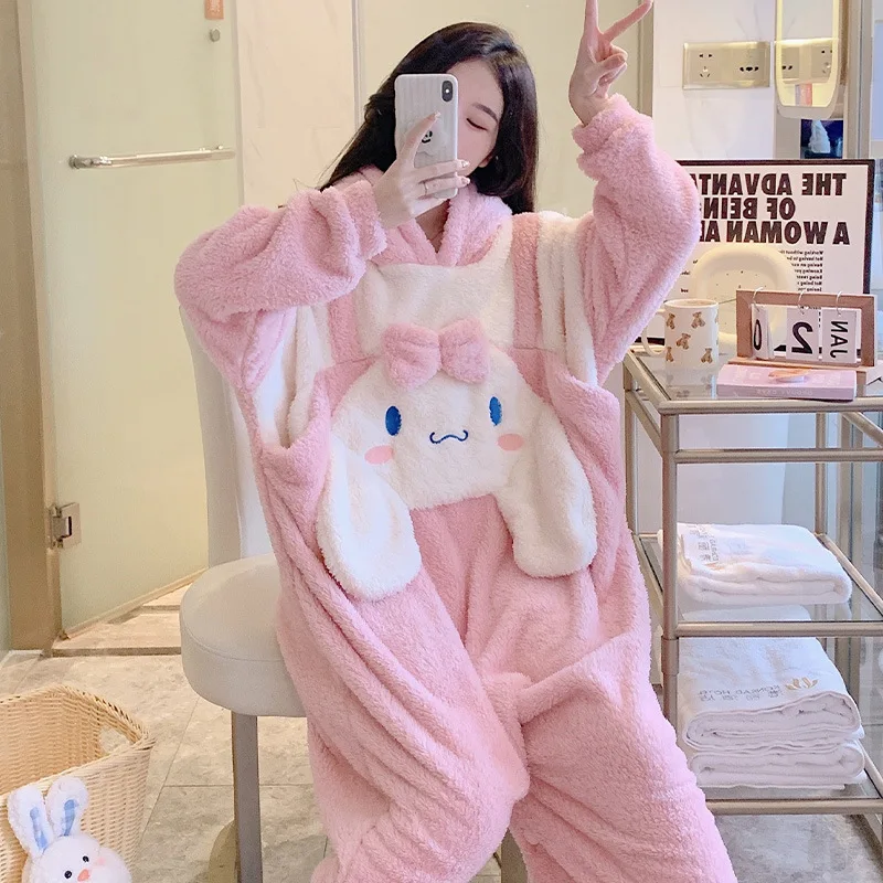 

Утепленная цельная пижама Sanrio Kawaii Cinnamoroll, модный студенческий халат с комиксами, сохраняющий тепло, одежда для отдыха, новый комплект
