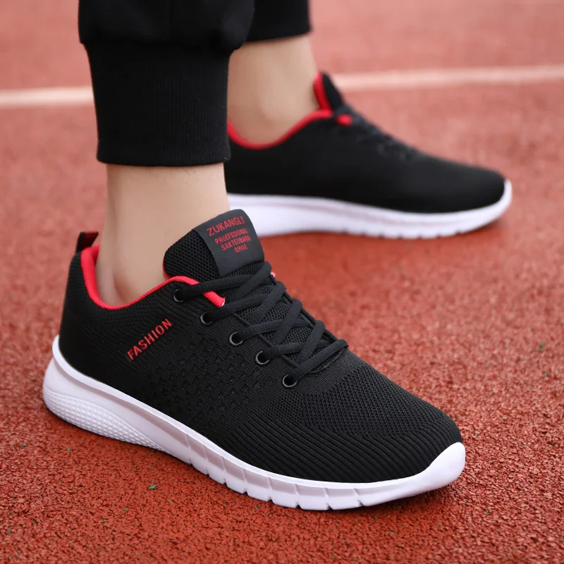 Men's Spring Black Casual Shoes Breathable and Non Slip Walking Shoes Outdoor Comfortable Fashionable Ultra Light Running Shoes